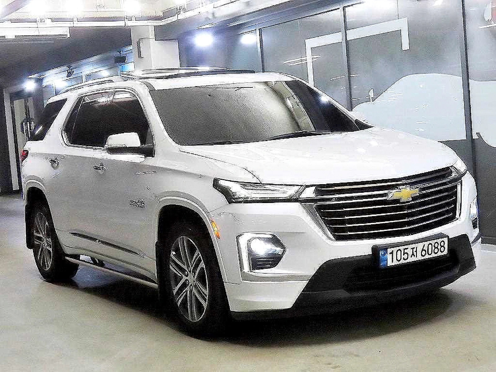 인천수입자동차 매물 사진 8 - 2022년 54,160km